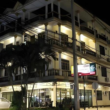 Souvanna 2 Hotel Vientiane Exterior photo
