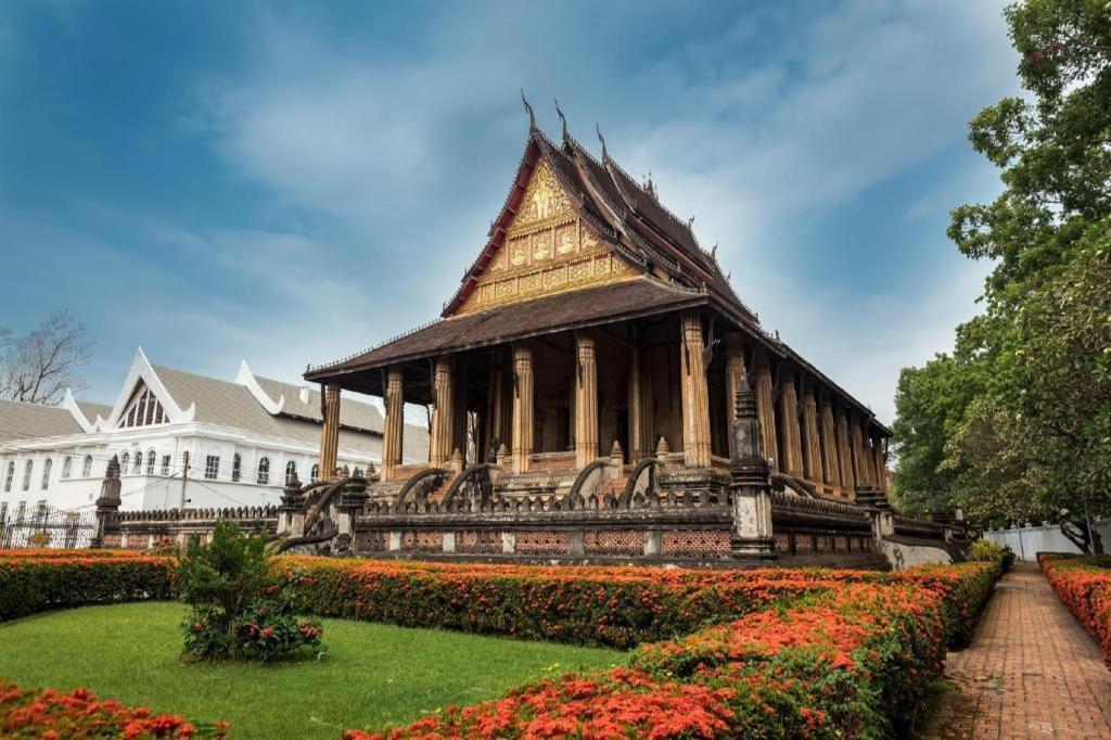 Souvanna 2 Hotel Vientiane Exterior photo